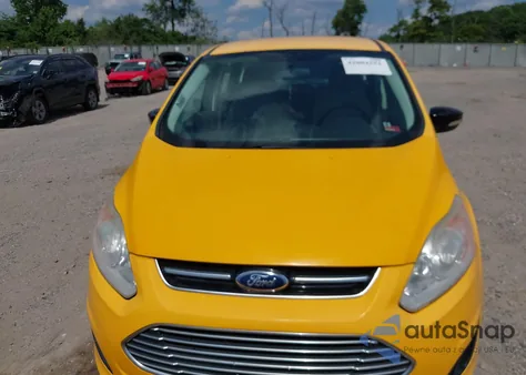 2015 Ford C-Max Hybrid Se from USA, damaged, VIN 1FADP5AU4FL116634